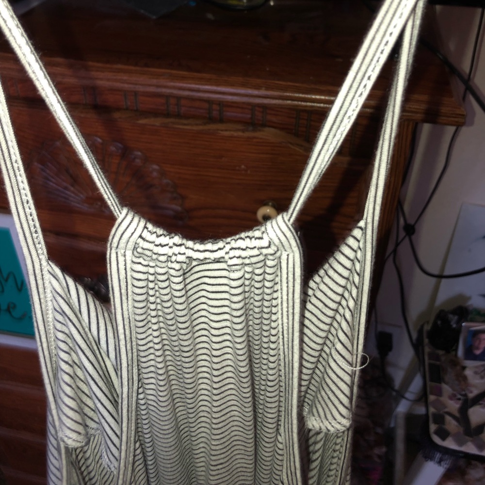 Tank top - Picture 2 of 3